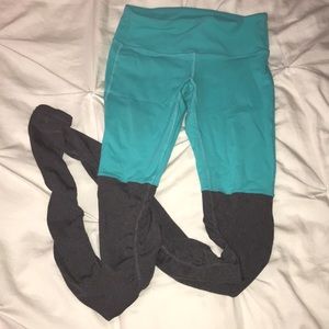 XS Alo Yoga Goddess legging